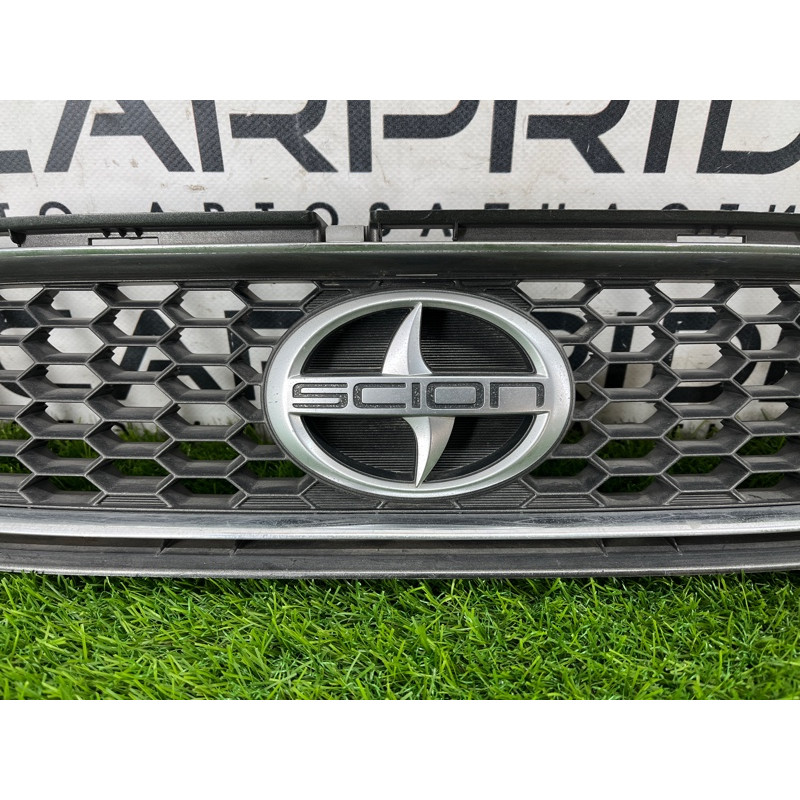 Решетка радиатора (наружные элементы кузова) Toyota Scion TC AT20 5311421030