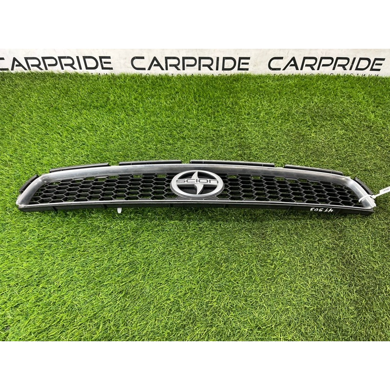 Решетка радиатора (наружные элементы кузова) Toyota Scion TC AT20 5311421030