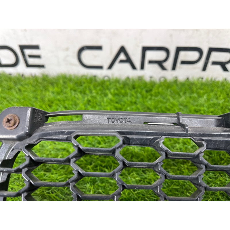 Решетка радиатора (наружные элементы кузова) Toyota Scion TC AT20 5311421030