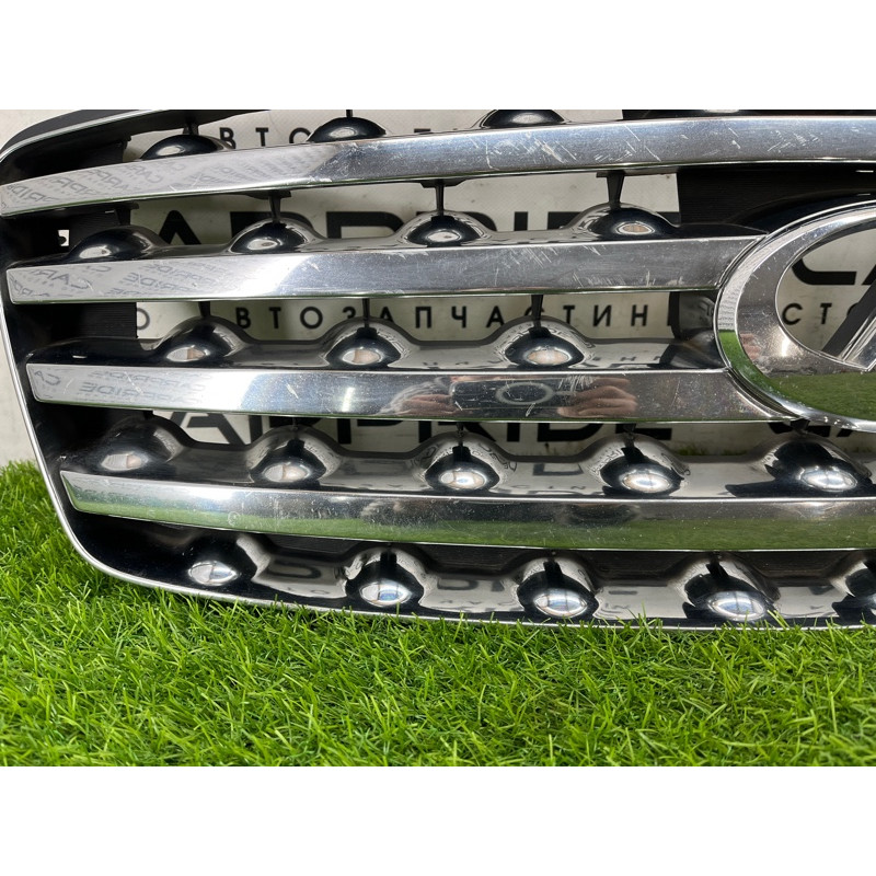 Решетка радиатора (наружные элементы кузова) Infiniti FX35 1 2004 62310CG000