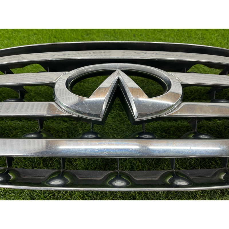 Решетка радиатора (наружные элементы кузова) Infiniti FX35 1 2004 62310CG000