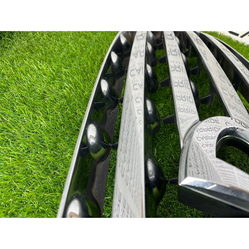 Решетка радиатора (наружные элементы кузова) Infiniti FX35 1 2004 62310CG000