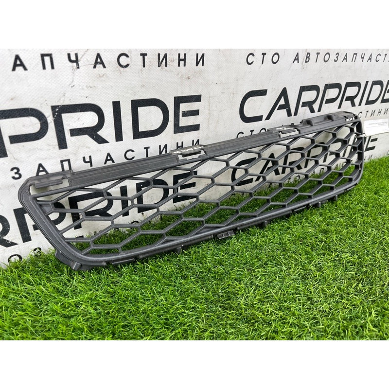 Решетка бампера (кузов и элементы) Infiniti G35 V35 62256ac700