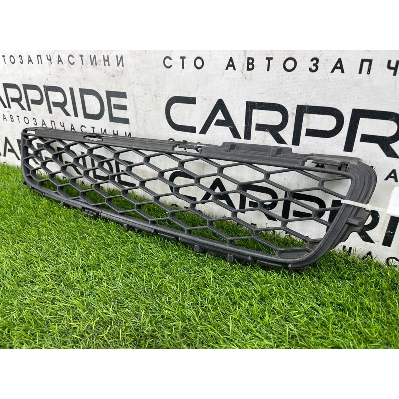 Решетка бампера (кузов и элементы) Infiniti G35 V35 62256ac700