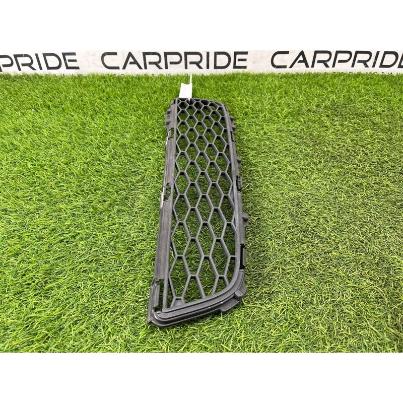 Решетка бампера (кузов и элементы) Infiniti G35 V35 62256ac700