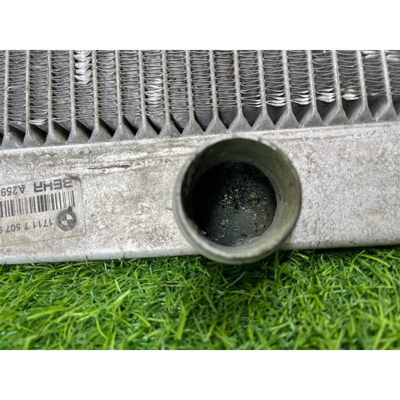 Радиатор охлаждения (система охлаждения) BMW 7-series E65 N62B44 17117585440