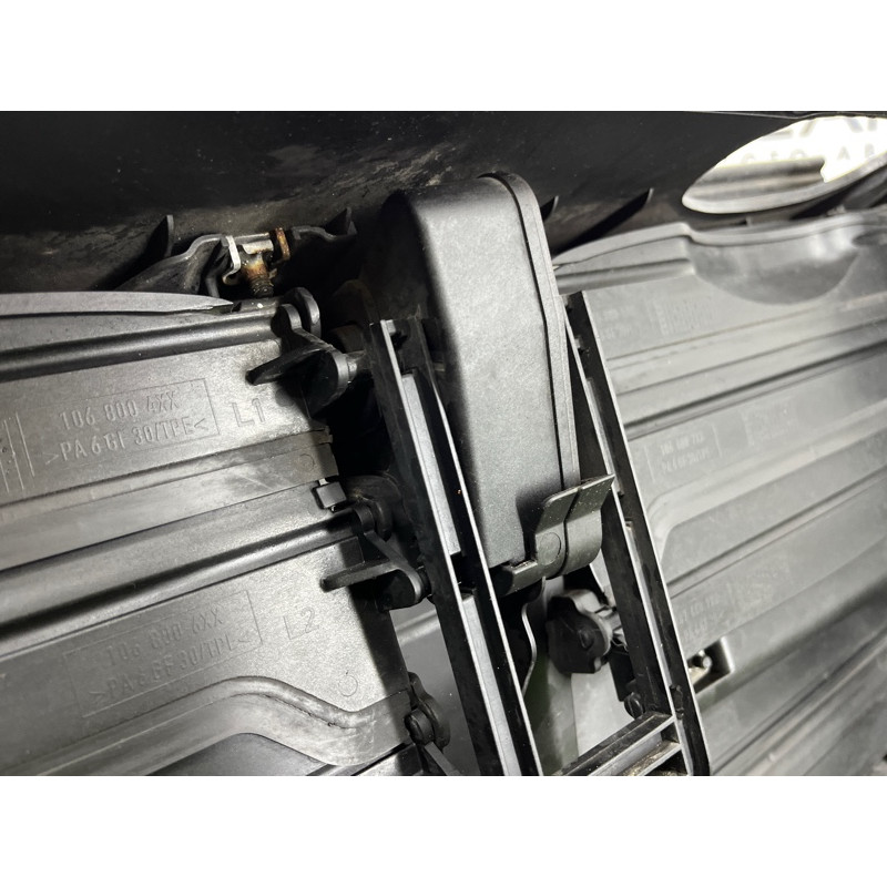 Диффузор радиатора (кузов и элементы) BMW X5 E70 2011 3.0 N57 51647222953