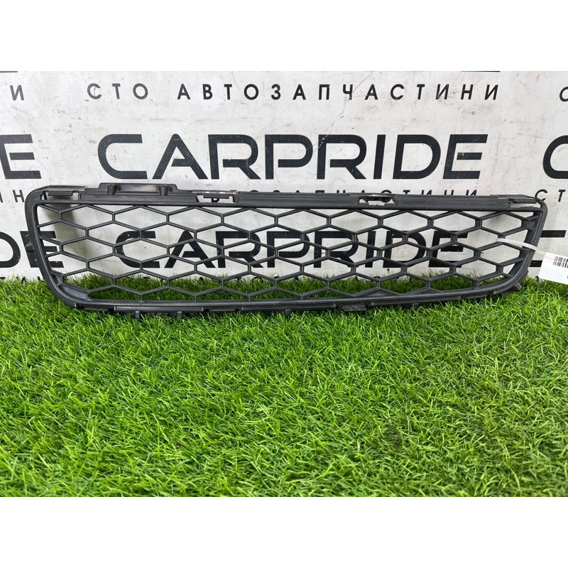 Решетка бампера (кузов и элементы) Infiniti G35 V35 62257ac700