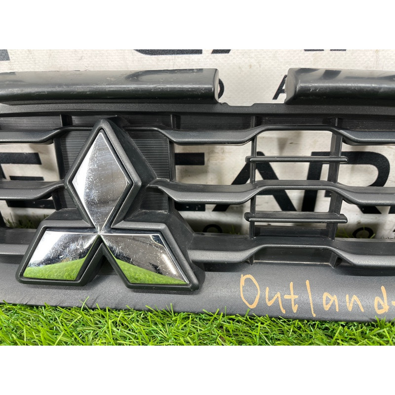 Решетка радиатора (наружные элементы кузова) Mitsubishi ASX GA 6402a318
