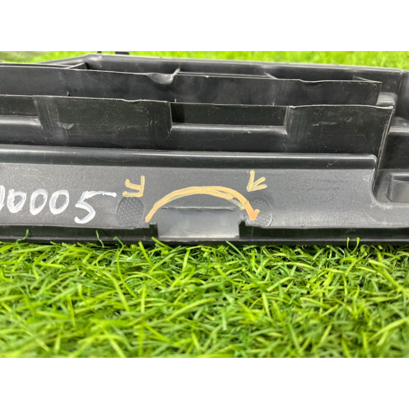 Решетка радиатора (наружные элементы кузова) Mitsubishi ASX GA 6402a318