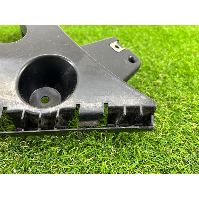 Крепление бампера (кузов и элементы) BMW X5 E70 2011 3.0 N57 51127227757