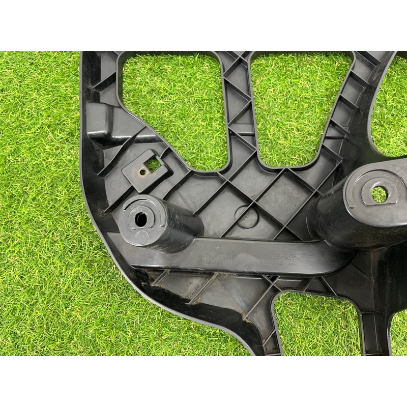 Крепление бампера (кузов и элементы) BMW X5 E70 2011 3.0 N57 51127227757