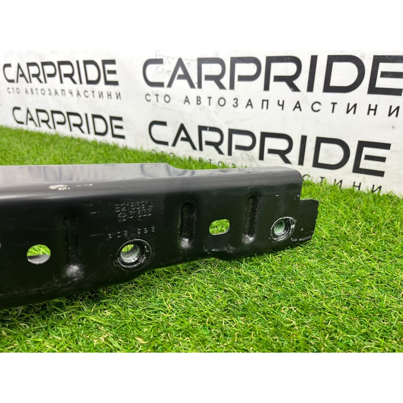 Усилитель бампера (наружные элементы кузова) Jeep Grand Cherokee WK2 2020 3.6 4578827AK