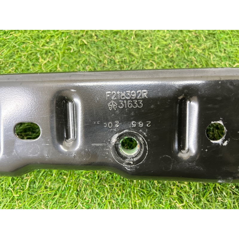 Усилитель бампера (наружные элементы кузова) Jeep Grand Cherokee WK2 2020 3.6 4578827AK