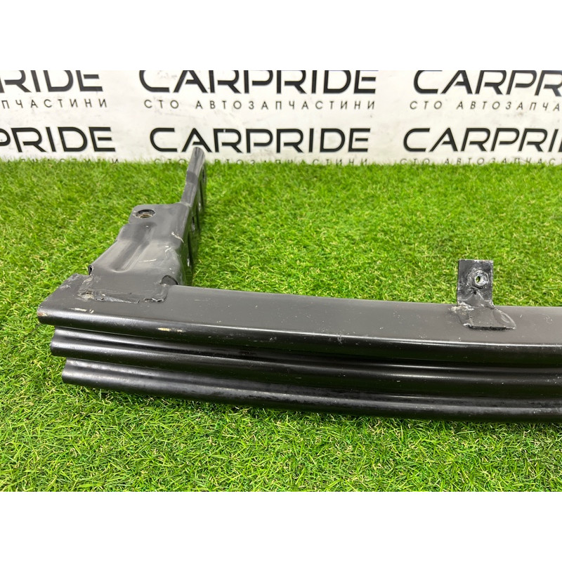 Усилитель бампера (наружные элементы кузова) Jeep Grand Cherokee WK2 2017 3.6 4578827AK