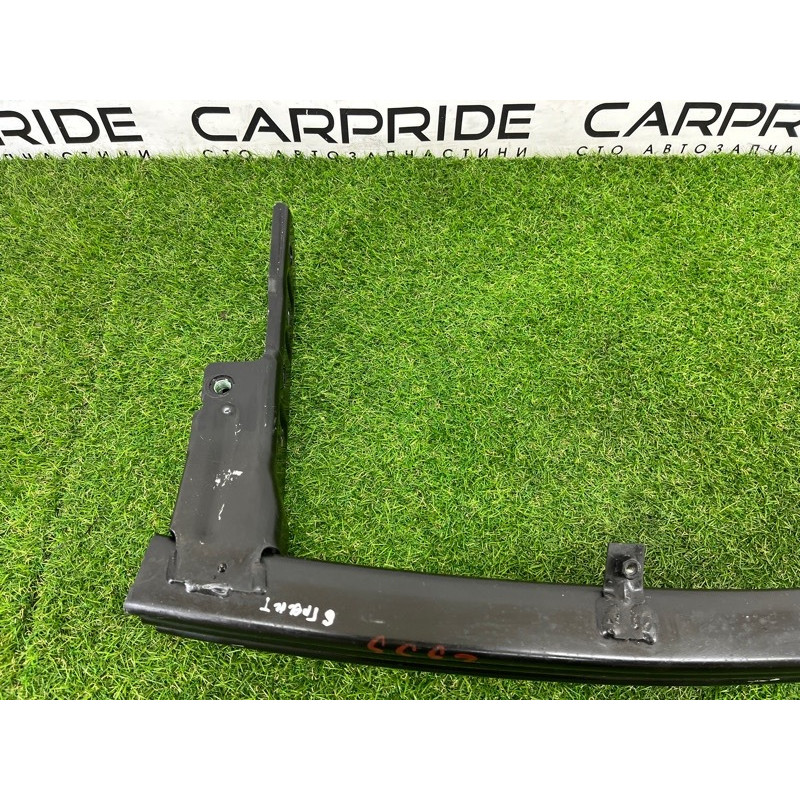 Усилитель бампера (наружные элементы кузова) Jeep Grand Cherokee WK2 2017 4578827AK