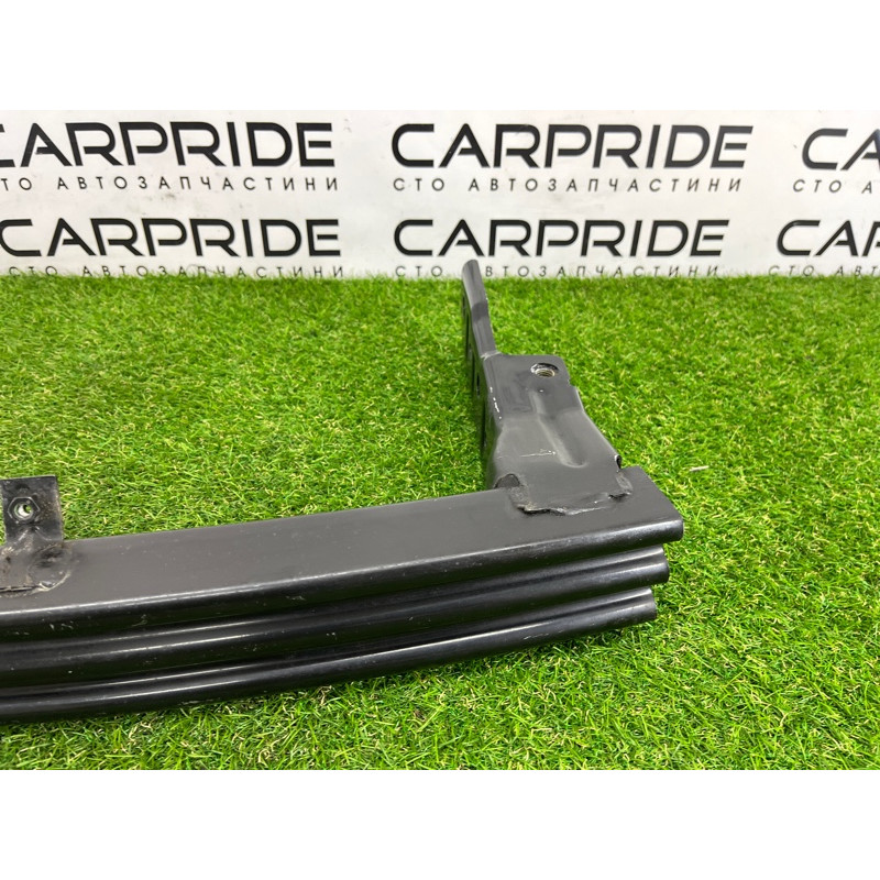 Усилитель бампера (наружные элементы кузова) Jeep Grand Cherokee WK2 2017 4578827AK