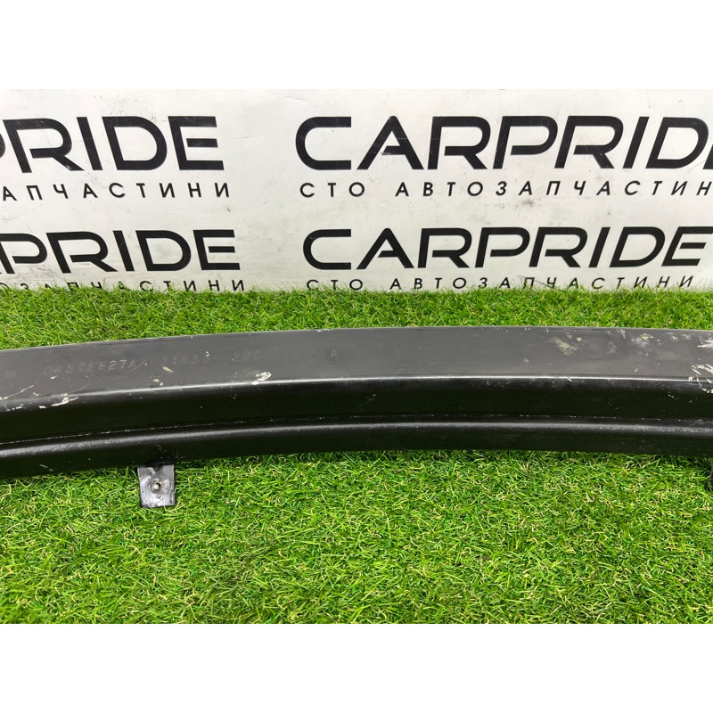 Усилитель бампера (наружные элементы кузова) Jeep Grand Cherokee WK2 2017 4578827AK