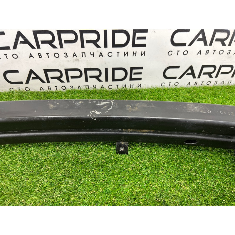 Усилитель бампера (наружные элементы кузова) Jeep Grand Cherokee WK2 2017 4578827AK