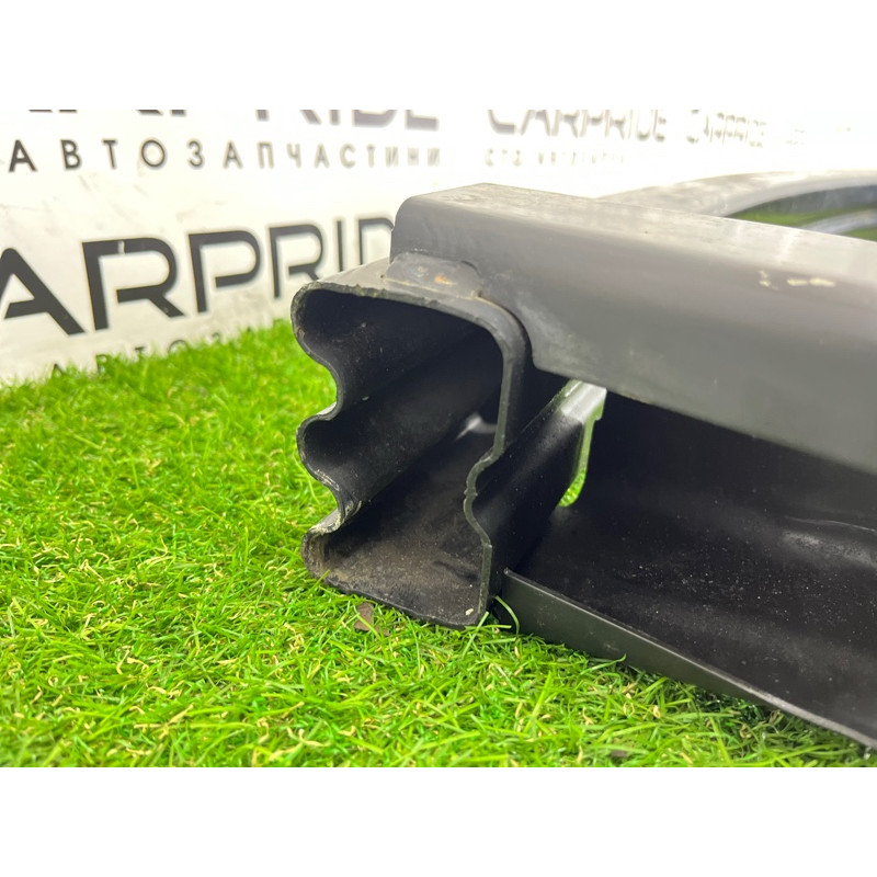 Усилитель бампера (наружные элементы кузова) Jeep Grand Cherokee WK2 2017 4578827AK