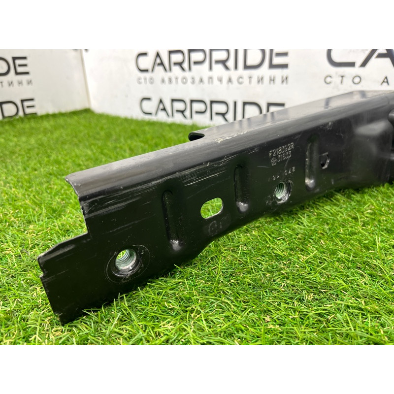 Усилитель бампера (наружные элементы кузова) Jeep Grand Cherokee WK2 2017 4578827AK