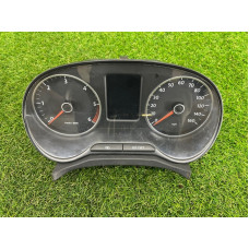 Панель приборов