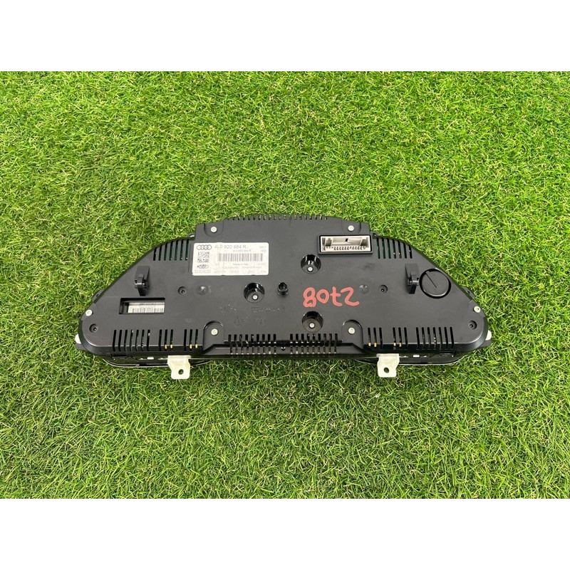 Панель приборов (салон) AUDI Q7 4L 2011 3.0 CATA 4L0920984R