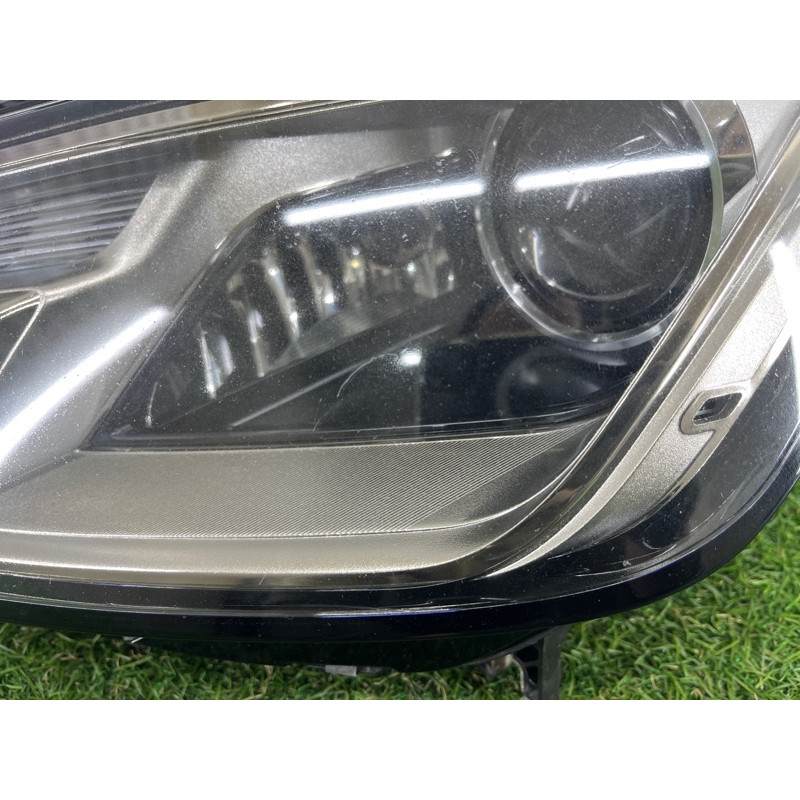 Фара (оптика) AUDI A4 B9 2017 2.0 DBPA 8W0941043B