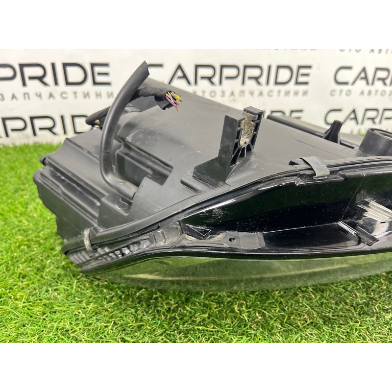 Фара (оптика) AUDI A4 B9 2017 2.0 DBPA 8W0941043B