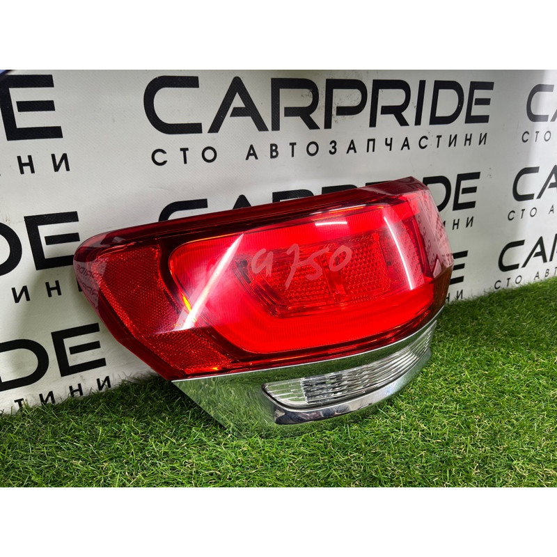 Задний фонарь (оптика) Jeep Grand Cherokee WK2 2014 3.0 Diesel EXF 68110017AC