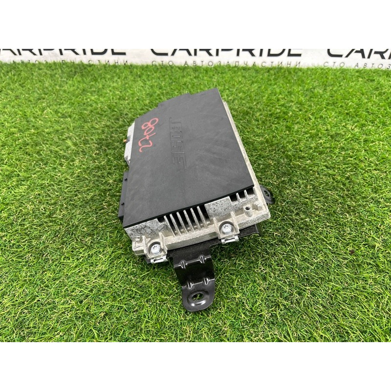 Усилитель звука (электрика) AUDI Q7 4L 2011 3.0 CATA 4L0035223H