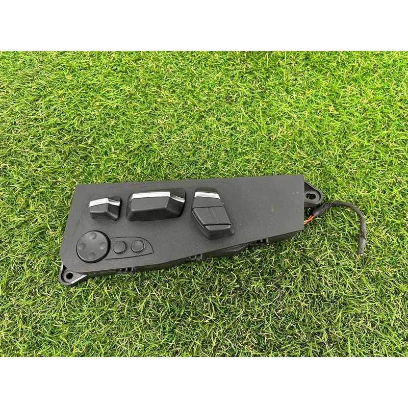 блок регулировки сидения (закрытая категория) BMW 7-series F02 2011 4.4 N63 61319275082