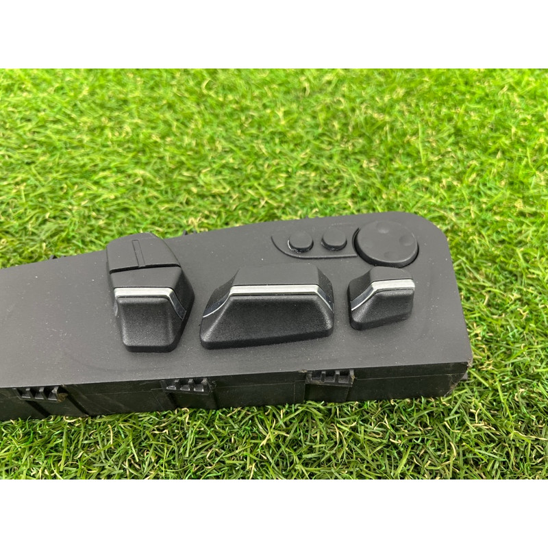 блок регулировки сидения (закрытая категория) BMW 7-series F02 2011 4.4 N63 61319275082