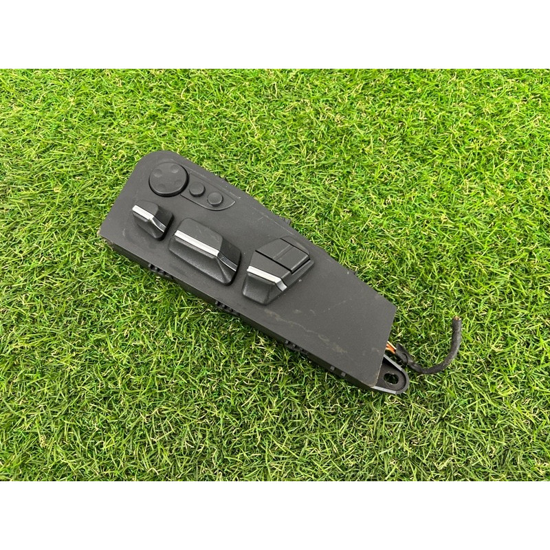 блок регулировки сидения (закрытая категория) BMW 7-series F02 2011 4.4 N63 61319275081