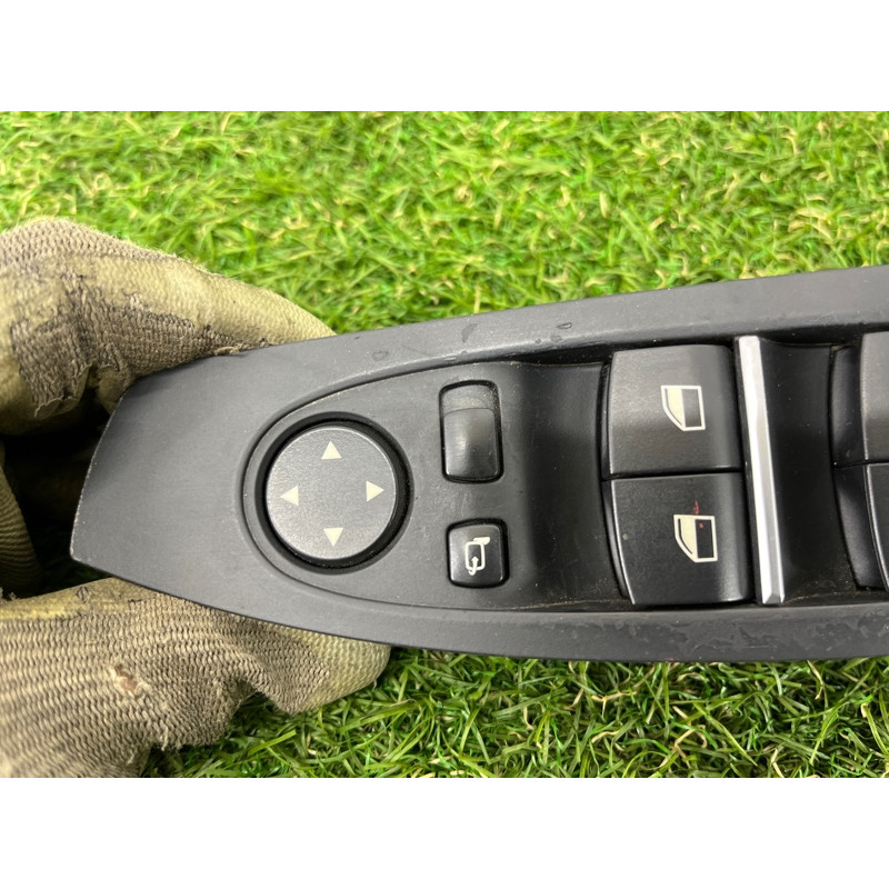 Блок кнопок стеклоподъемников (электрика / кнопки) BMW 7-series F02 2011 4.4 N63 61319241915