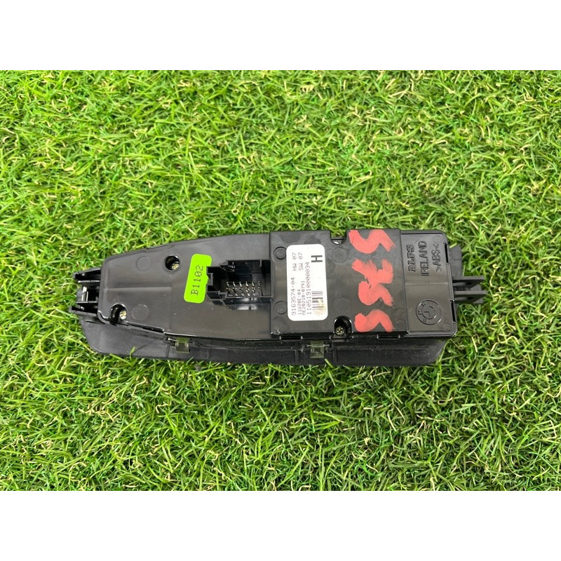 Блок кнопок стеклоподъемников (электрика / кнопки) BMW 7-series F02 2011 4.4 N63 61319241915