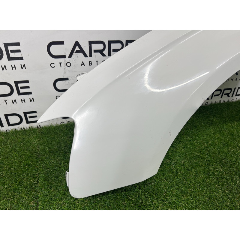 Крыло (наружные элементы кузова) AUDI A4 B8 2012 2.0 CAEB 8K0821105A