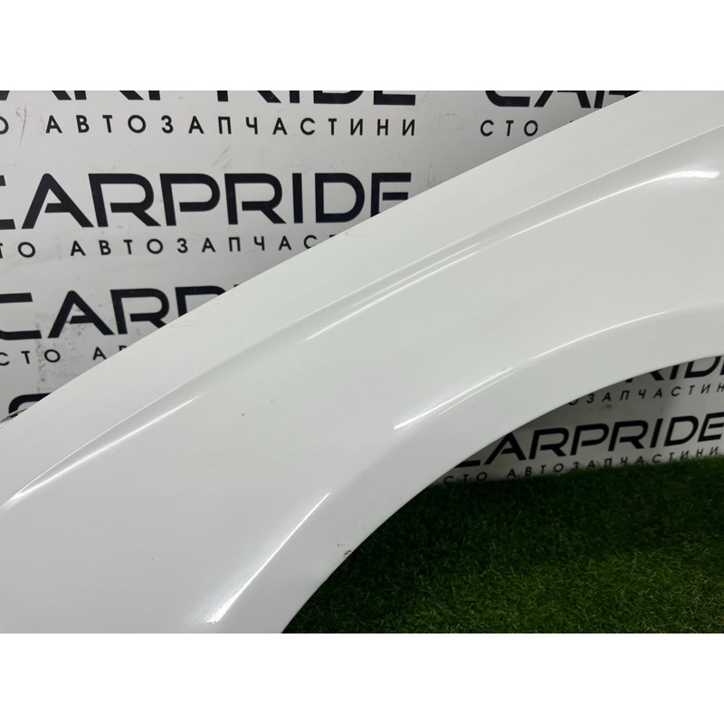 Крыло (наружные элементы кузова) AUDI A4 B8 2012 2.0 CAEB 8K0821105A