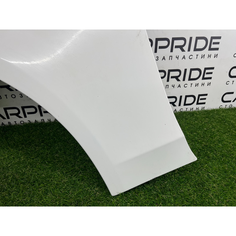 Крыло (наружные элементы кузова) AUDI A4 B8 2012 2.0 CAEB 8K0821105A