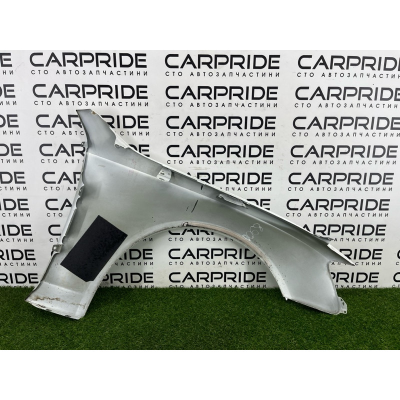 Крыло (наружные элементы кузова) AUDI A4 B8 2012 2.0 CAEB 8K0821105A