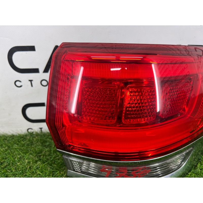 Задний фонарь (оптика) Jeep Grand Cherokee WK2 2014 3.0 Diesel EXF 68110016AC