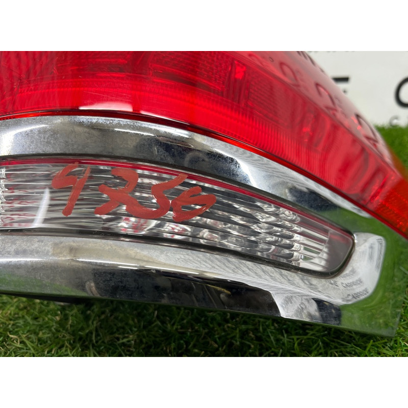 Задний фонарь (оптика) Jeep Grand Cherokee WK2 2014 3.0 Diesel EXF 68110016AC