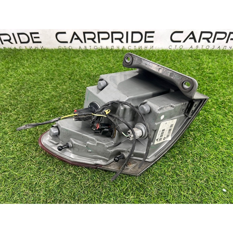 Задний фонарь (оптика) Jeep Grand Cherokee WK2 2014 3.0 Diesel EXF 68110016AC