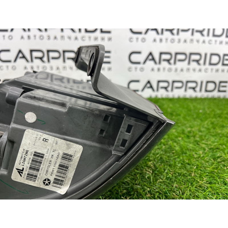 Задний фонарь (оптика) Jeep Grand Cherokee WK2 2014 3.0 Diesel EXF 68110016AC