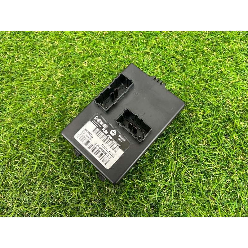 Блок управления крышки багажника (электрика / блок управления) Jeep Grand Cherokee WK2 2014 3.0 Diesel EXF 68140669AE