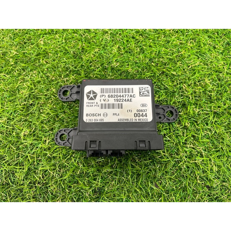 Блок управления парктрониками (электрика / блок управления) Jeep Grand Cherokee WK2 2014 3.0 Diesel EXF 68204477AC