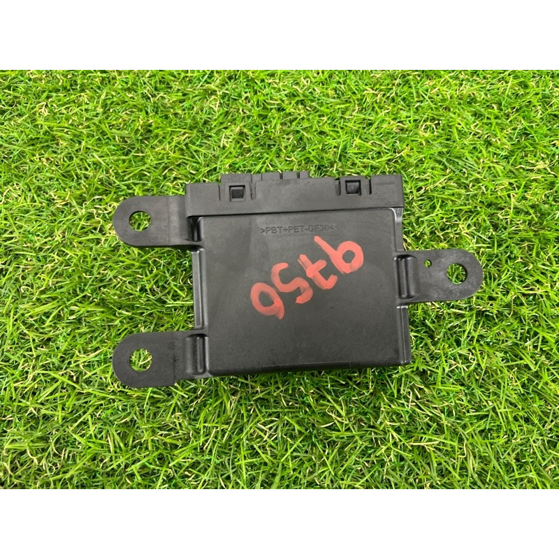 Блок управления парктрониками (электрика / блок управления) Jeep Grand Cherokee WK2 2014 3.0 Diesel EXF 68204477AC