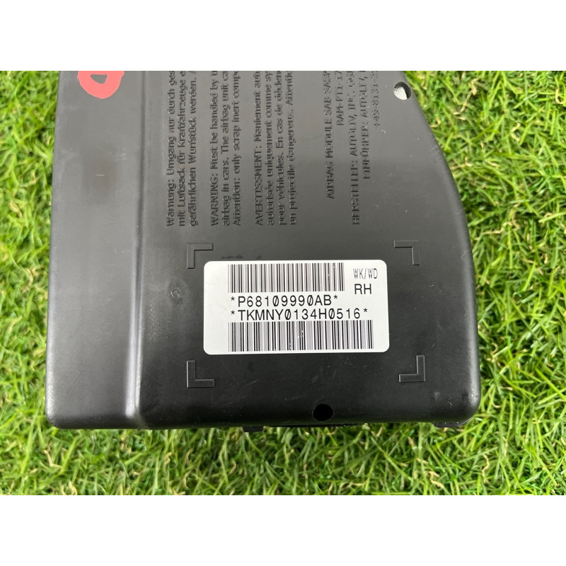 Airbag сидения (airbag / безопасность) Jeep Grand Cherokee WK2 2014 3.0 Diesel EXF 68109990AB