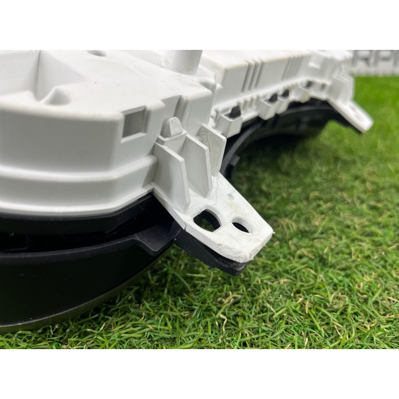 Панель приборов (салон) Jeep Grand Cherokee WK2 2014 3.0 Diesel EXF 68196799AJ