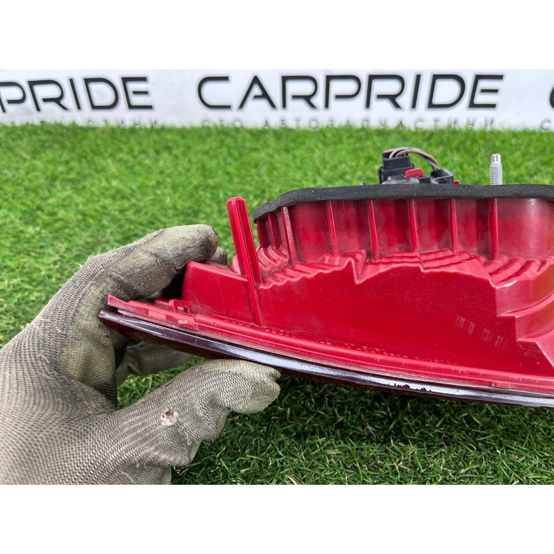 Задний фонарь (оптика) Volkswagen Touareg NF 2012 3.6 CGRA 7P6945093C